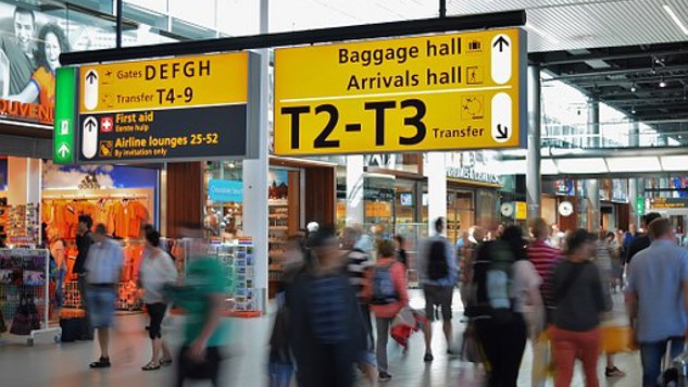 A airport filled with people. Picture: Pixabay.